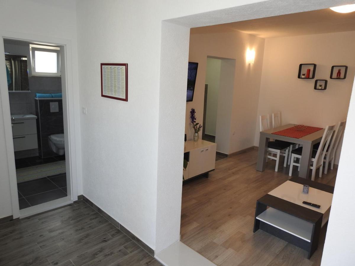 Edita Apartman *
