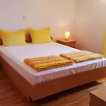Apartments Edita